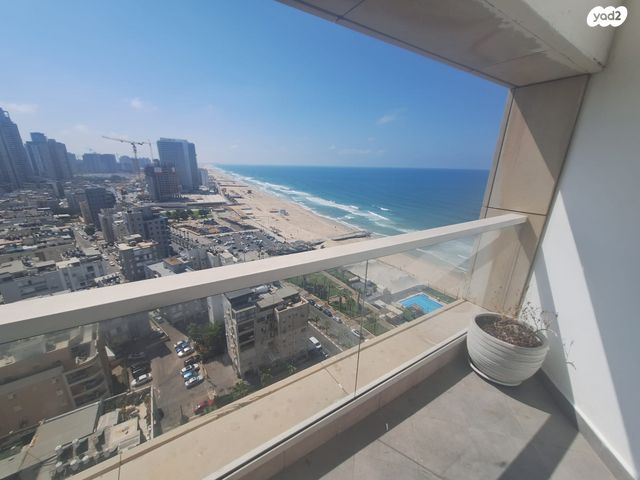 דירה, דרך בן גוריון 99, בת ים