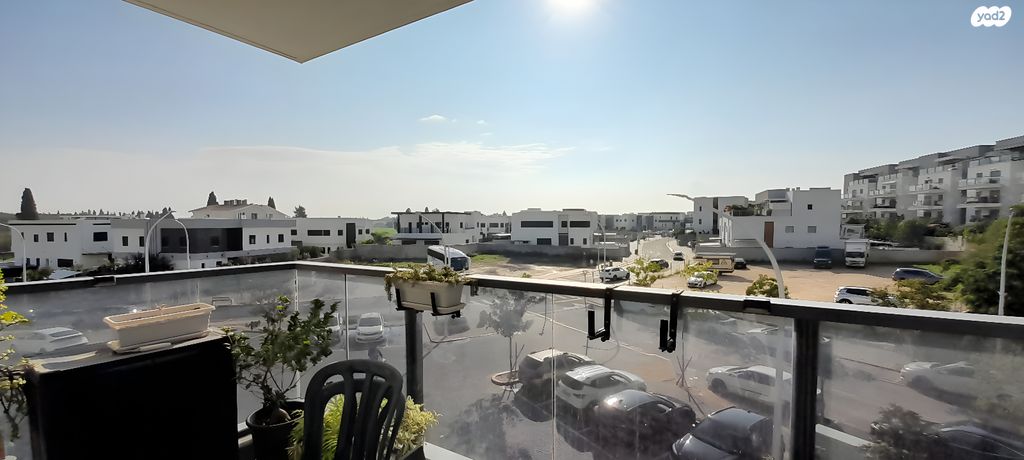 דירה, דרך האילנות, גדרה מזרח, גדרה