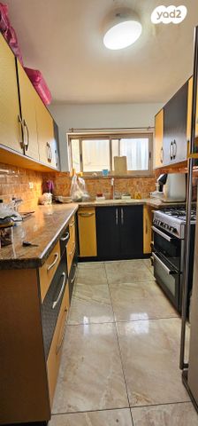 דירה, נחלת אשר, גבעת שרה, נהריה