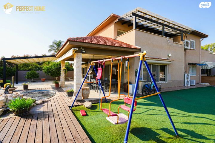 בית פרטי/ קוטג', שאר העיר, קדימה צורן