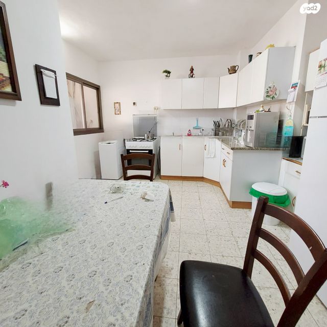 דירה, משה פורר 10, היובל, שרונה, רחובות