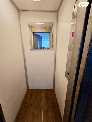 דירה, הנביאים, הנביאים, בת ים