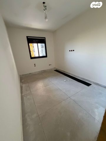 דירה, יצחק בן צבי, כפר גנים ב, פתח תקווה