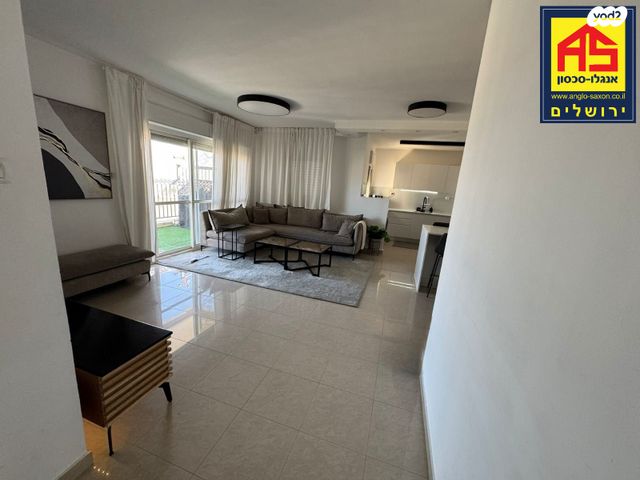 דירה, הממציא, חומת שמואל, הר חומה, ירושלים