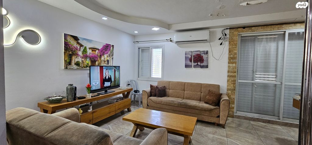 דירה, נחלת אשר, גבעת שרה, נהריה