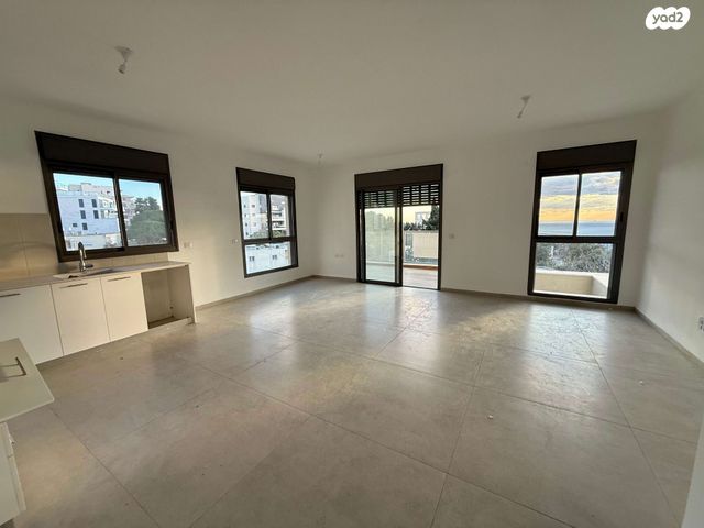 סמולנסקין 22