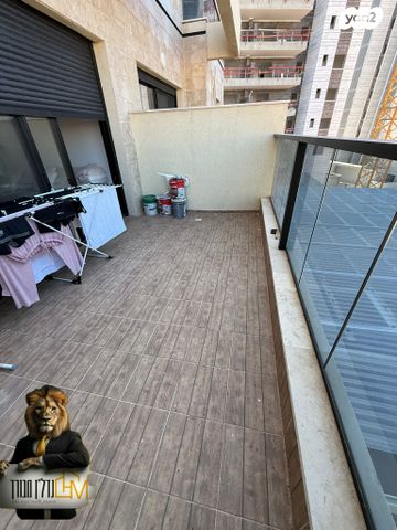 דירה, אריאל שרון, נווה שרון / שער העיר, נתיבות