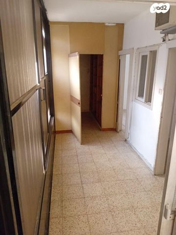 דירה, טרומפלדור, כפר גנים א, פתח תקווה