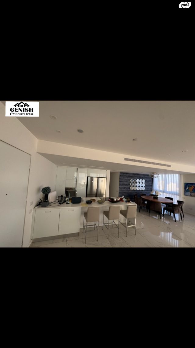 דירה, אהוד מנור, עיר ימים, נתניה