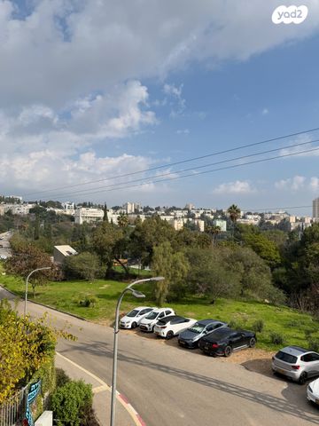 דירה, אריה לובה אליאב 18, זיו, חיפה