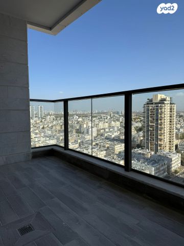 דירה, יעקב פיכמן, קרית אילון, חולון