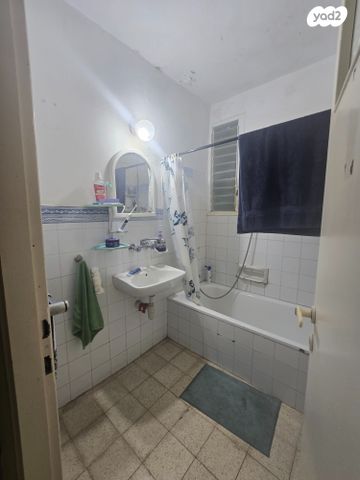 דירה, נווה זאב, נאות אילן, באר שבע