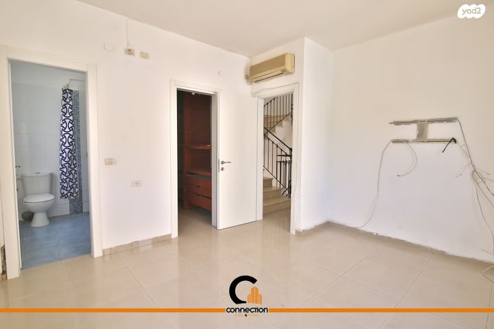 בית פרטי/ קוטג', הגפן 45, מרכז העיר, סביניה, הוותיקה, קרית ביאליק