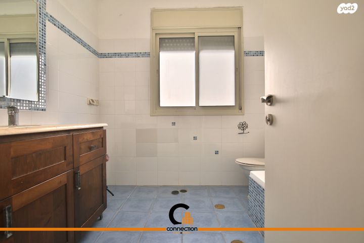 בית פרטי/ קוטג', הגפן 45, מרכז העיר, סביניה, הוותיקה, קרית ביאליק