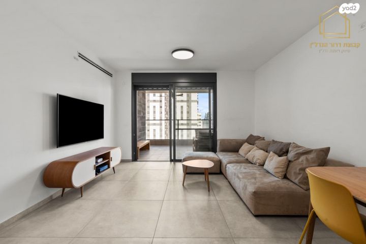 דירה, שלמה לוי 14, נרקיסים, ראשון לציון