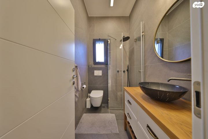 דו משפחתי, גבעת אלונים, קרית אתא