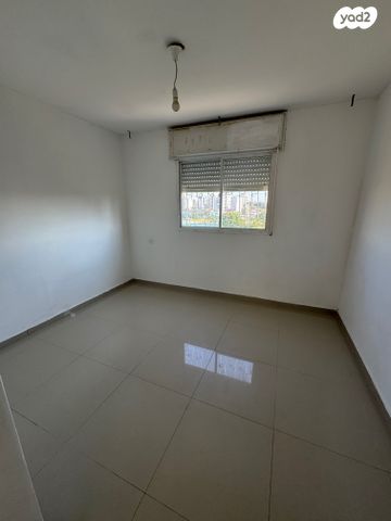 דירה, גן הורדים, אשקלון