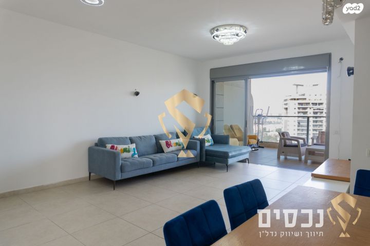 דירה, אסירי ציון 15, נווה גן, פתח תקווה