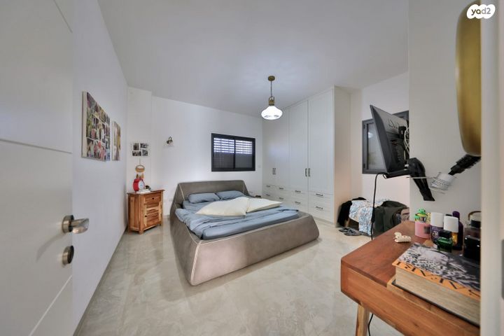 דו משפחתי, גבעת אלונים, קרית אתא