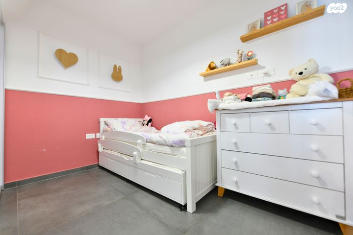 דירה, ענת גוב, צומת סביון, קרית אונו