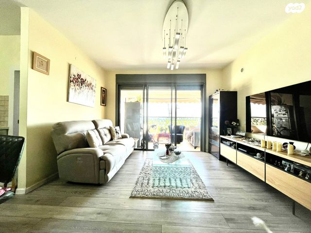 דירה, המגדל הלבן, שאר העיר, רמלה