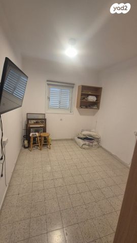 דירה, שמעון בן צבי, גבעתיים