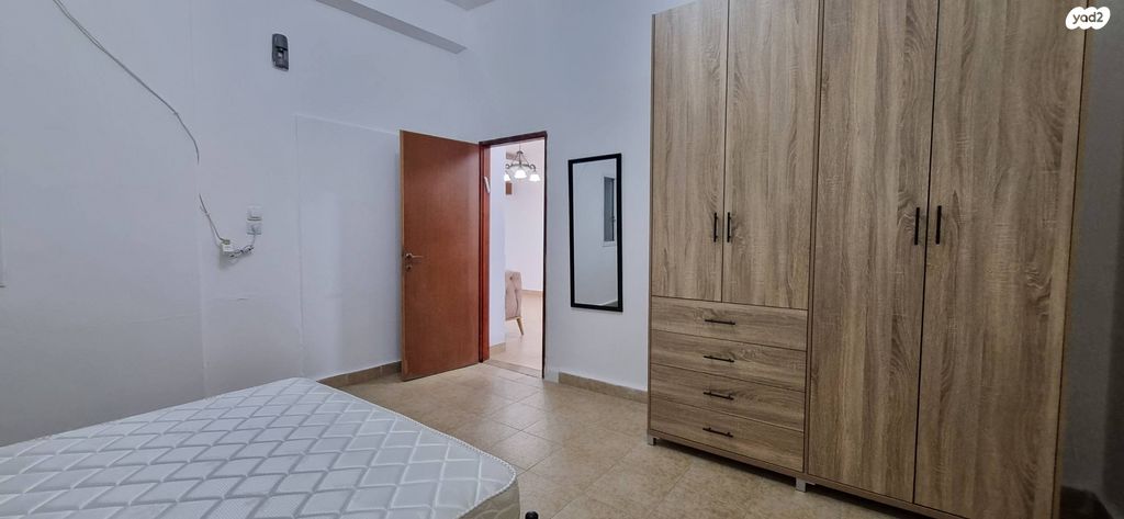 דירה, העיר התחתית, ואדי סאליב, חיפה