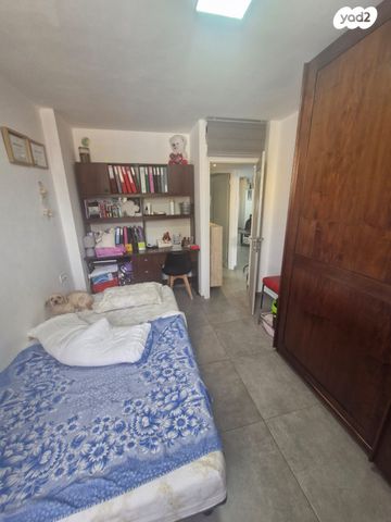 דירה, אילת 70, חולון