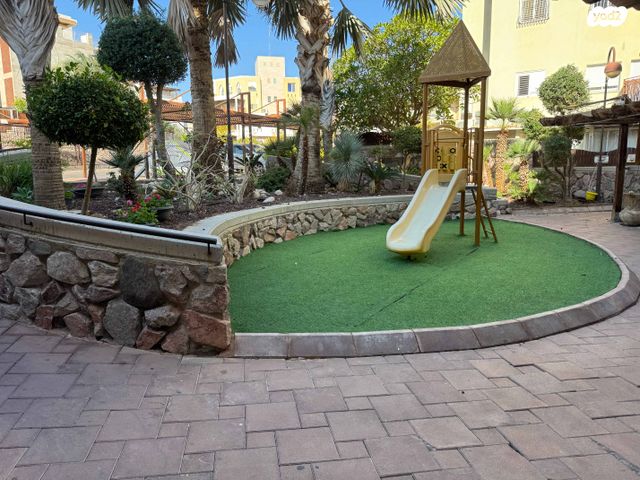 דירה, עין עקרבים, המעיינות, שחמון, רובע 8, אילת