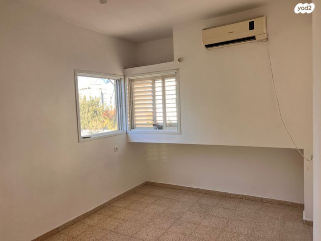 דירה, פנחס רוטנברג 84, נווה יהושע, ערמונים, רמת גן