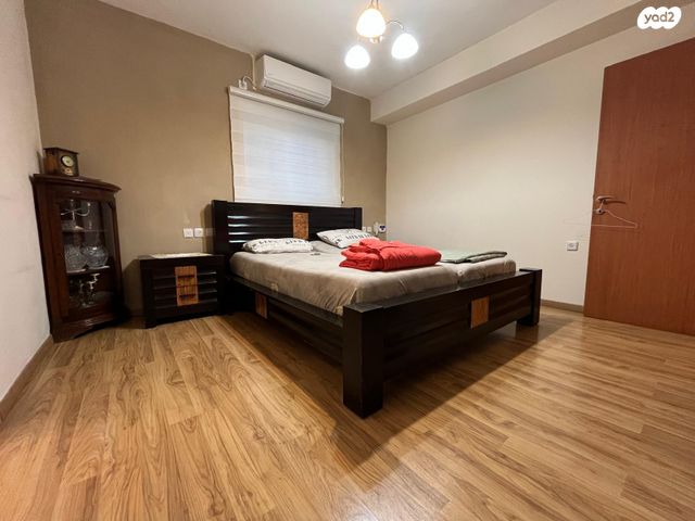 דירה, עקיבא, נווה דוד רמז, רעננה