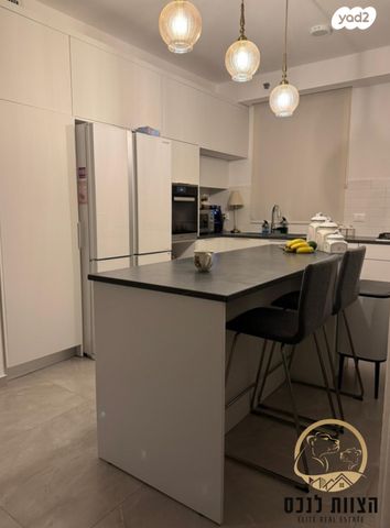 דירה, קרית אונו