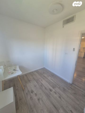 דירה, יצחק רבין, קרית אונו