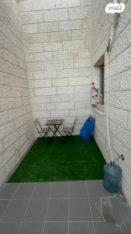 דירה, דובב מישרים / רמת בית שמש ד-1, בית שמש