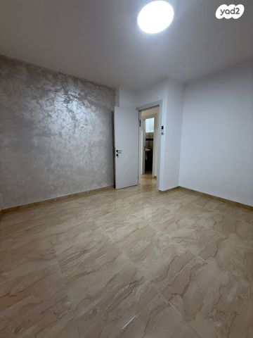 דירה, מרדכי נמיר, קרית ים ב', קרית ים