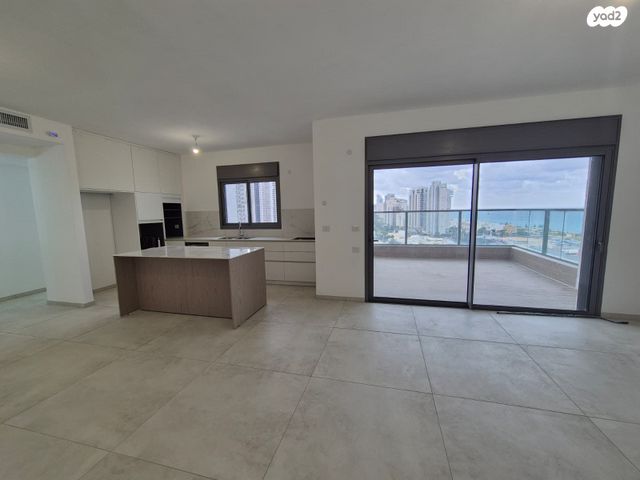 דירה, נתניה