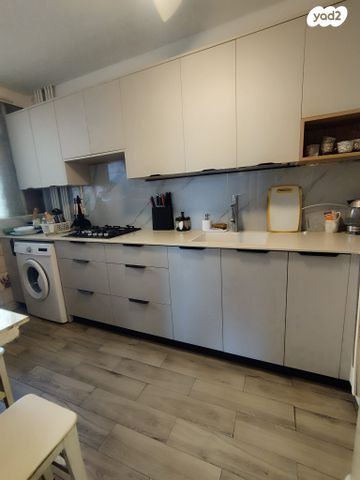 דירה, הדקל, מנחם בגין, עכו