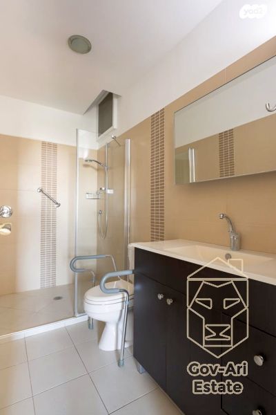 דירה, פינסקר, טלביה, קוממיות, ירושלים