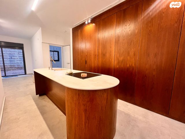 שדרות בן צבי 