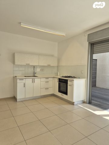 דירה, יד לבנים, רמת גן