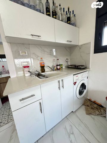 דירה, הגיבורים 26, חליסה, חיפה