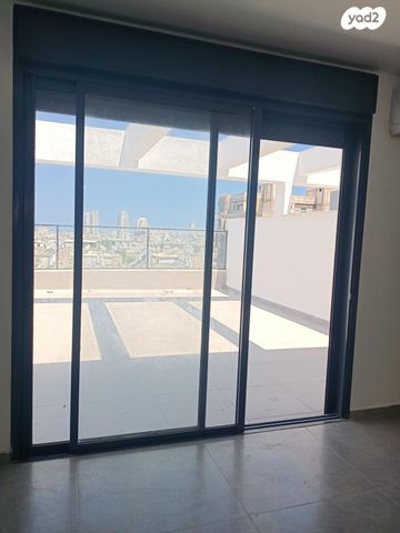 גג/ פנטהאוז, הנביאים, הנביאים, בת ים