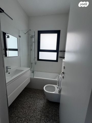 גג/ פנטהאוז, יד המעביר, הדר יוסף, תל אביב יפו