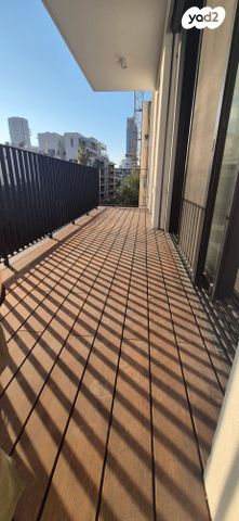 הצפון החדש - כיכר המדינה