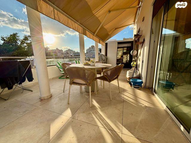 גג/ פנטהאוז, גורדון, הצפון הישן - דרום, תל אביב יפו