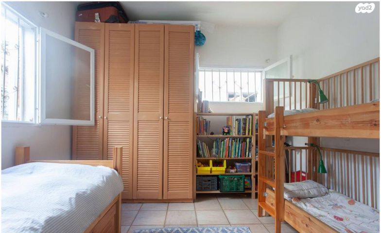 דירת גן, אלכסנדר זייד, קרית שלום, תל אביב יפו