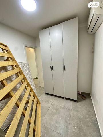 דירה, יגור 22, נווה פז, חיפה