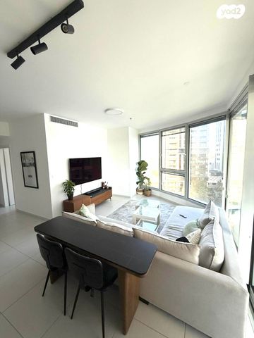 גרציאני יצחק 8