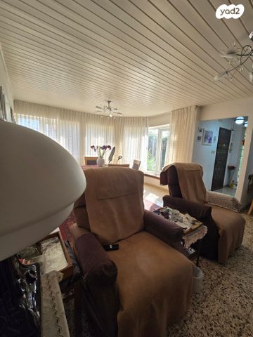 בית פרטי/ קוטג', המלך שאול, גבעת אוסישקין, נהריה