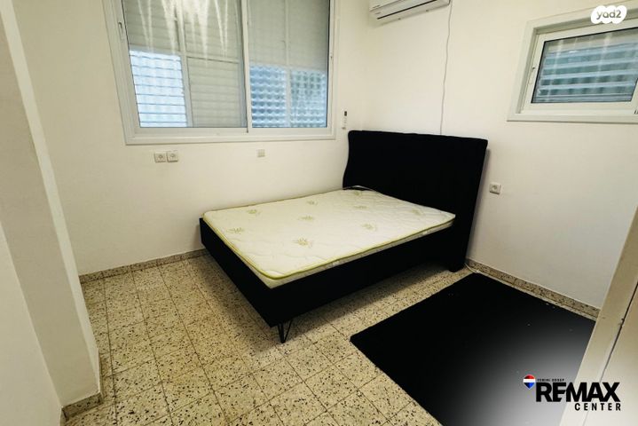 דירה, יבניאלי, נאות רחל, חולון